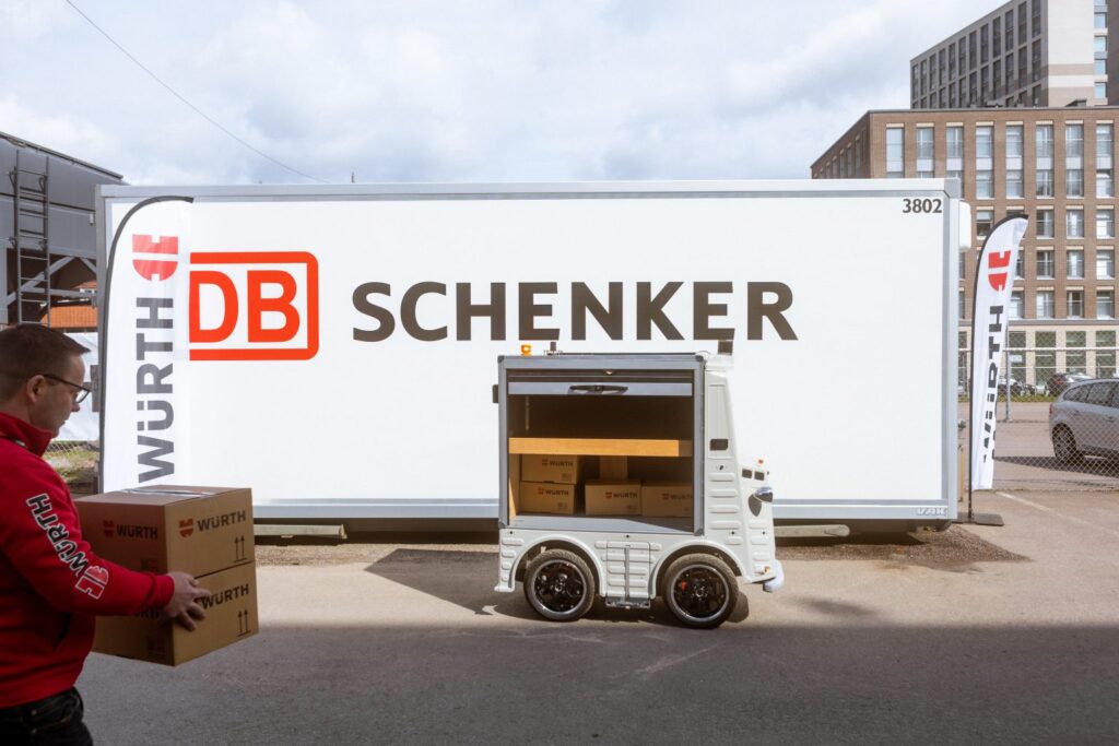 DB Schenker ja jakelurobotti