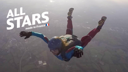 Emilie Boissonnot saute en parachute