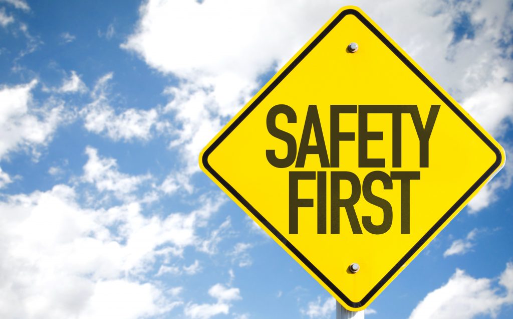 Safety First, znak, bezpieczeństwo