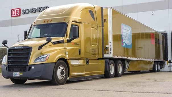 DB Schenker, jeden z wiodących na świecie dostawców usług logistycznych,  zakończył ogłoszone wcześniej przejęcie USA Truck.